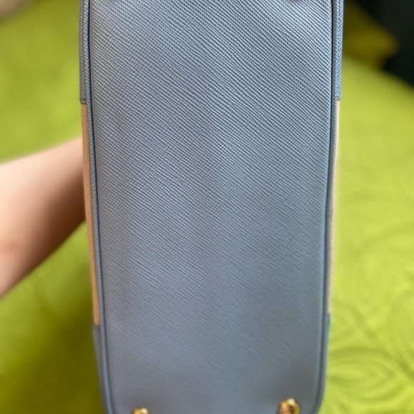 Prada two way Handbag - Picture 16 of 17